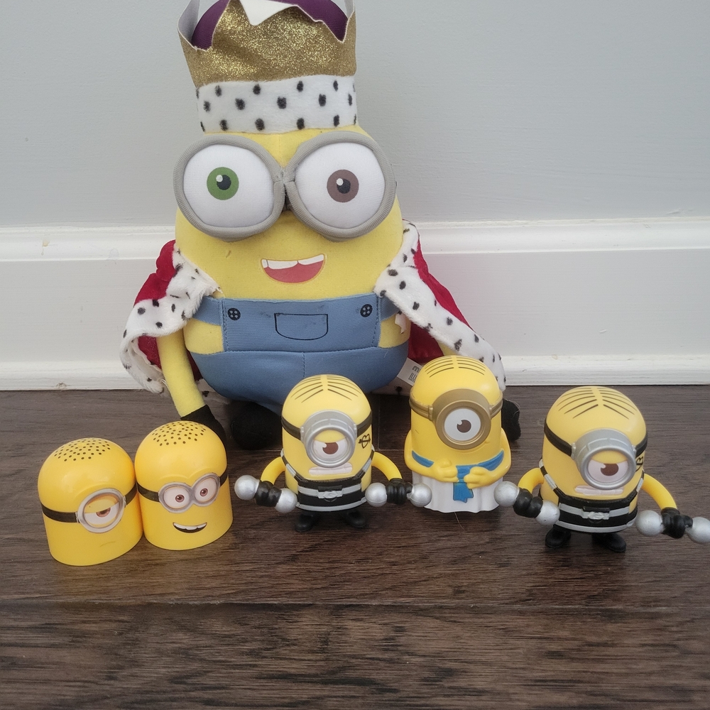 Minions Plush and Toy Set - Yellow and Blue